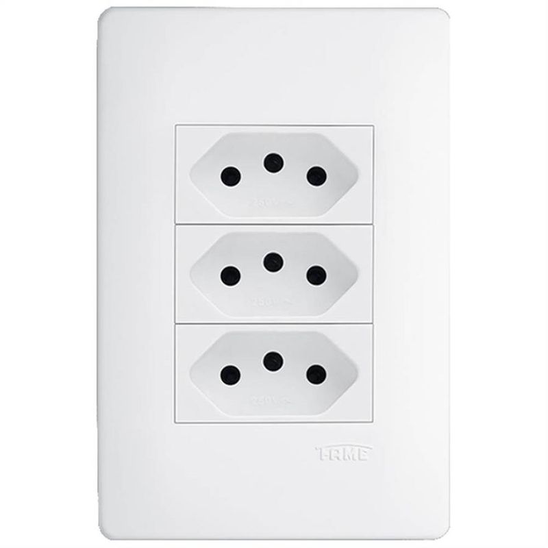 3 Tomadas Habitat 2P+T 20A 250 Volts- 3127 - FAME